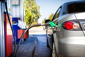 Как защитить свой автомобиль от некачественного топлива? Где лучше заправляться?